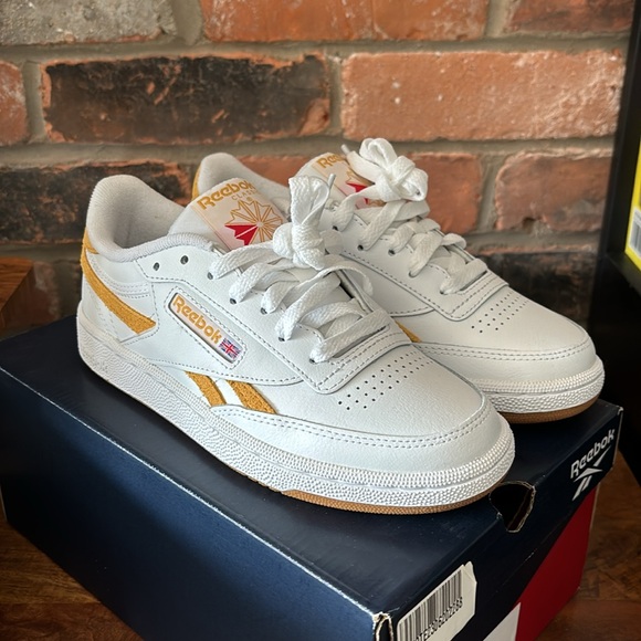 Reebok Heritage Court Club C Revenge Sneakers - Picture 5 of 8